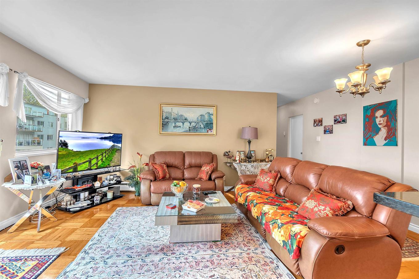 306-1750 Esquimalt Avenue, West Vancouver, BC