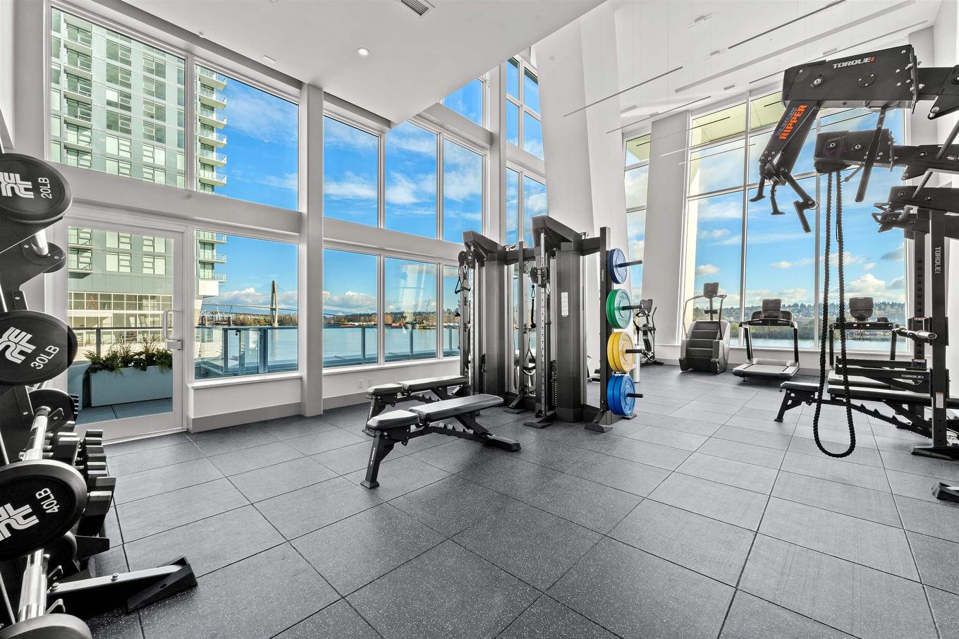 2905-680 Quayside Drive, New Westminster, BC