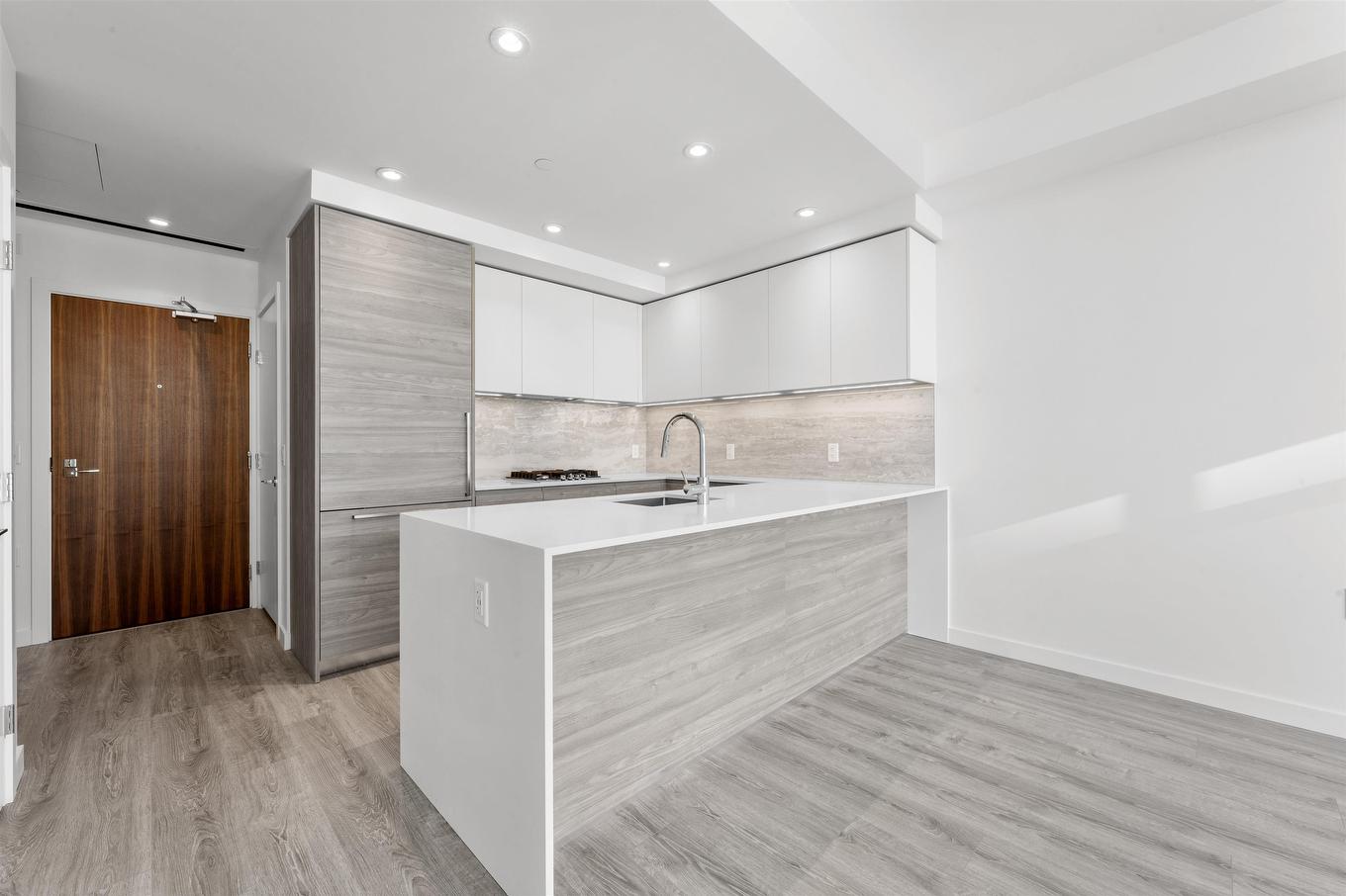 2905-680 Quayside Drive, New Westminster, BC