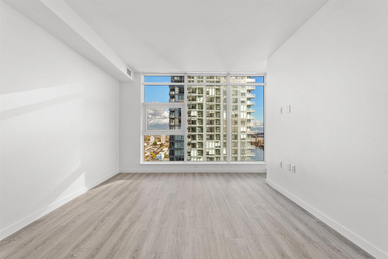 2905-680 Quayside Drive, New Westminster, BC