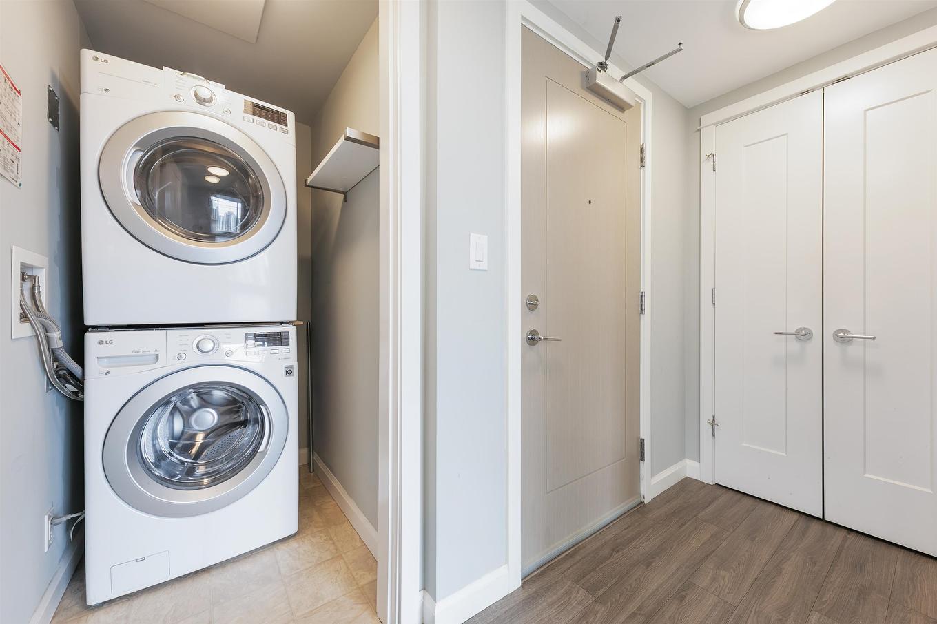 2302-520 Como Lake Avenue, Coquitlam, BC