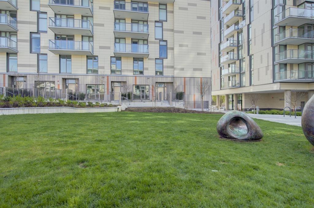 210-8138 Fraser Street, Vancouver, BC