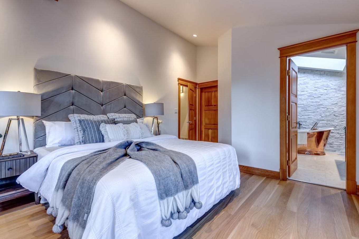 8348 Mountain View Drive, Whistler, BC