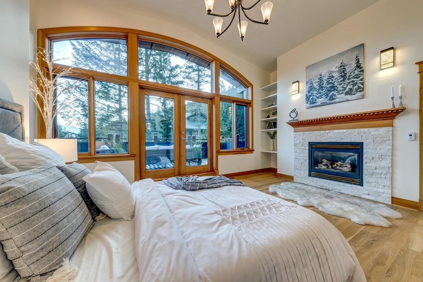 8348 Mountain View Drive, Whistler, BC