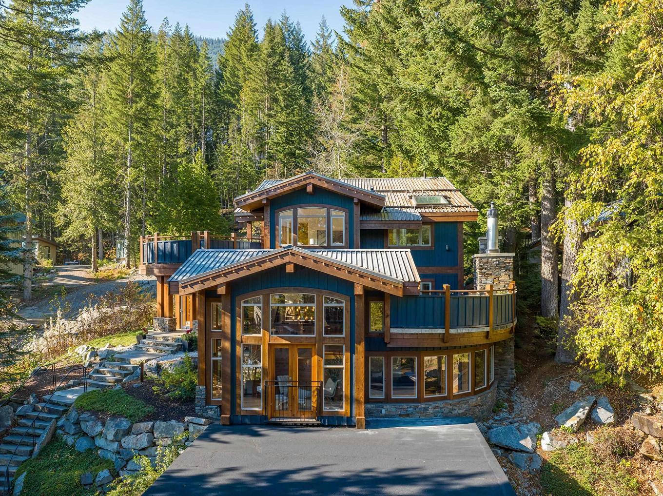 8348 Mountain View Drive, Whistler, BC