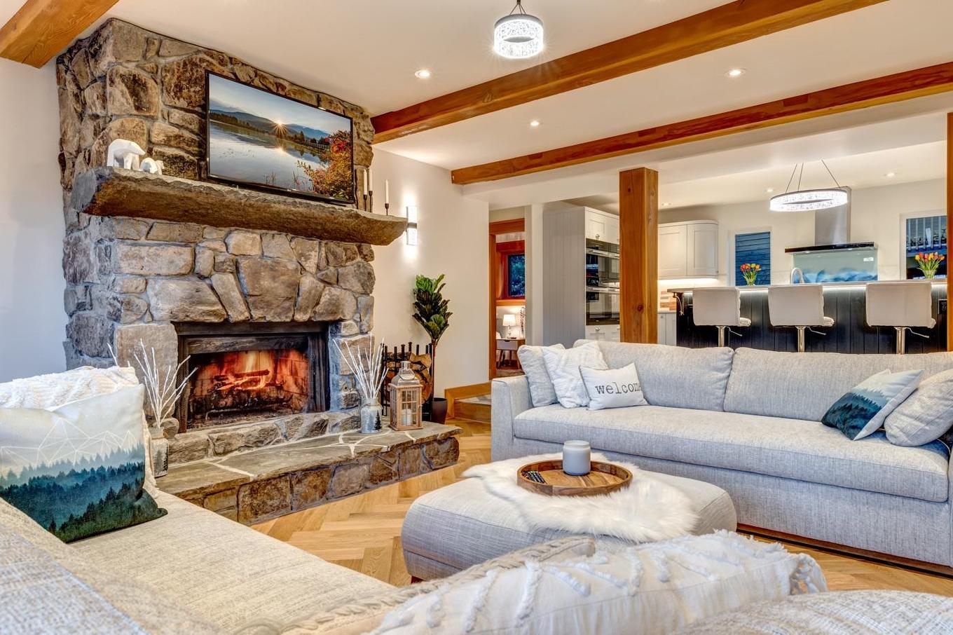 8348 Mountain View Drive, Whistler, BC