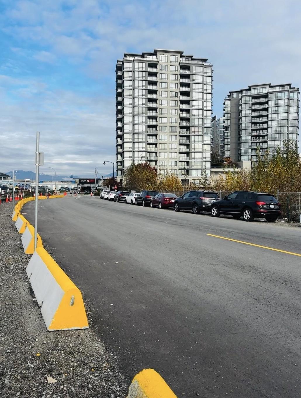 1703-3333 Corvette Way, Richmond, BC