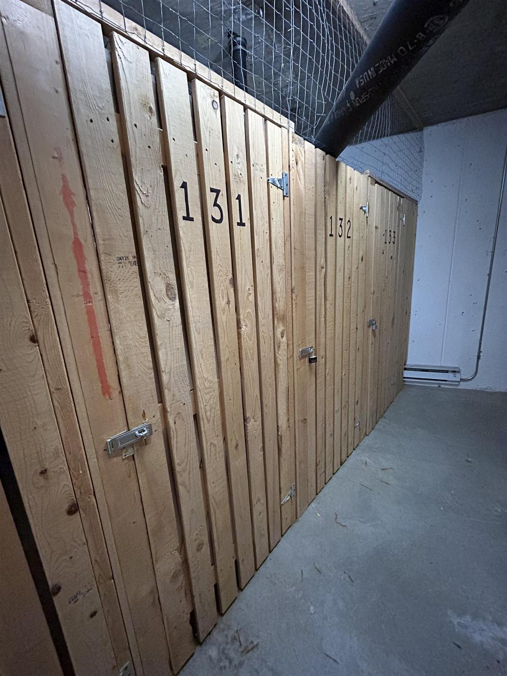 225-3098 Guildford Way, Coquitlam, BC