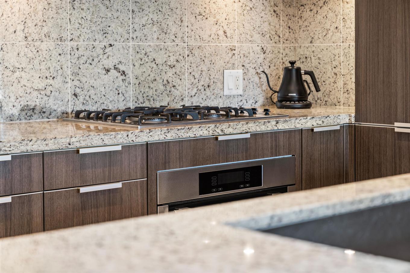 402-568 Waters Edge Crescent, West Vancouver, BC