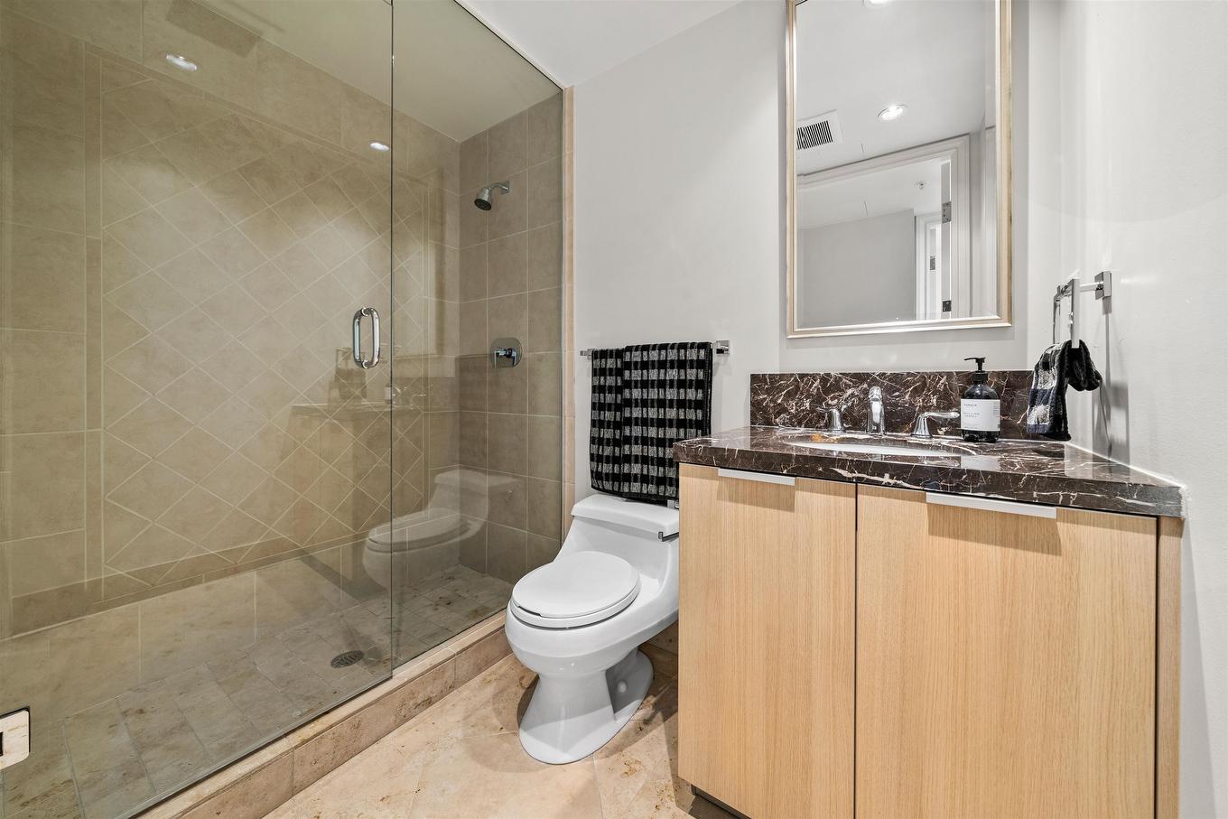 402-568 Waters Edge Crescent, West Vancouver, BC