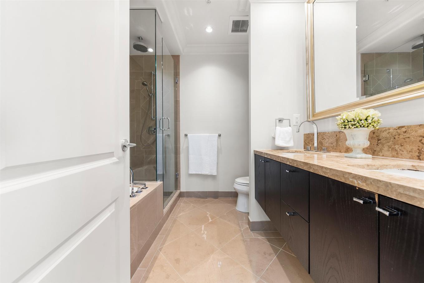 402-568 Waters Edge Crescent, West Vancouver, BC