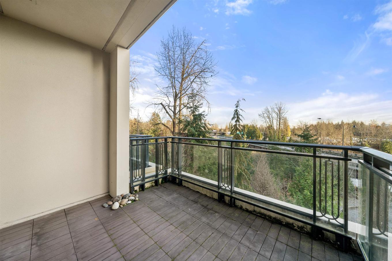 402-568 Waters Edge Crescent, West Vancouver, BC