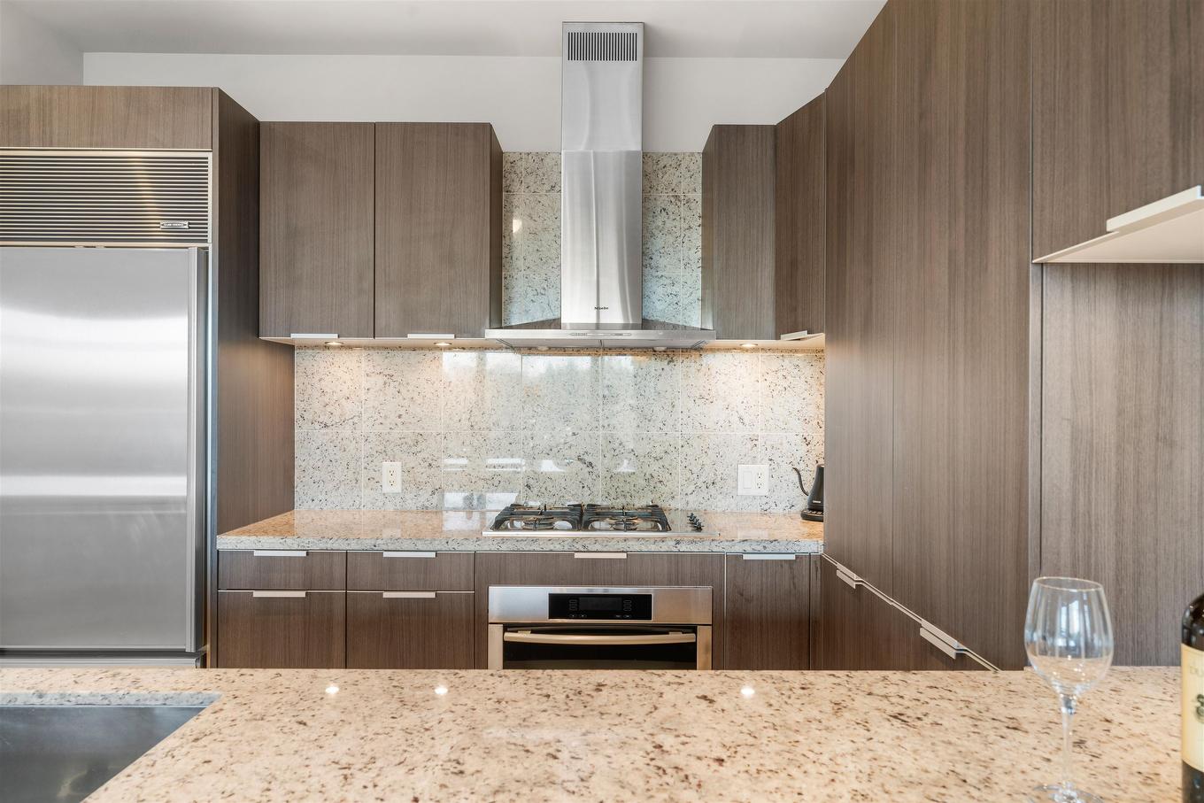 402-568 Waters Edge Crescent, West Vancouver, BC