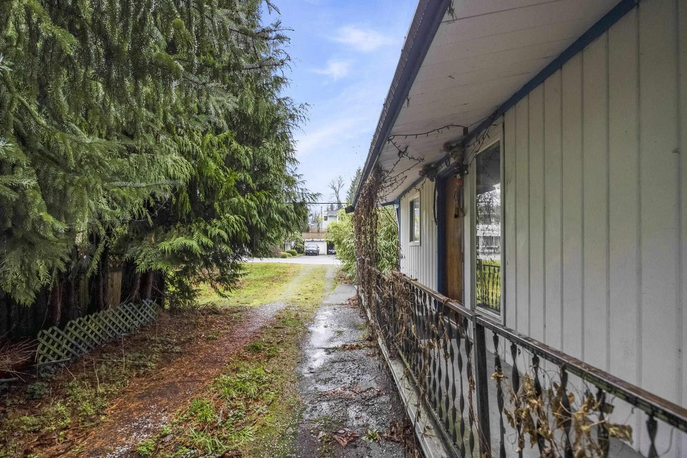 22421 Streng Avenue, Maple Ridge, BC