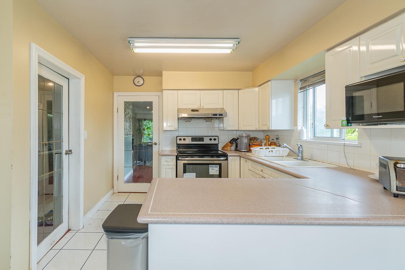 204 63Rd Avenue W, Vancouver, BC