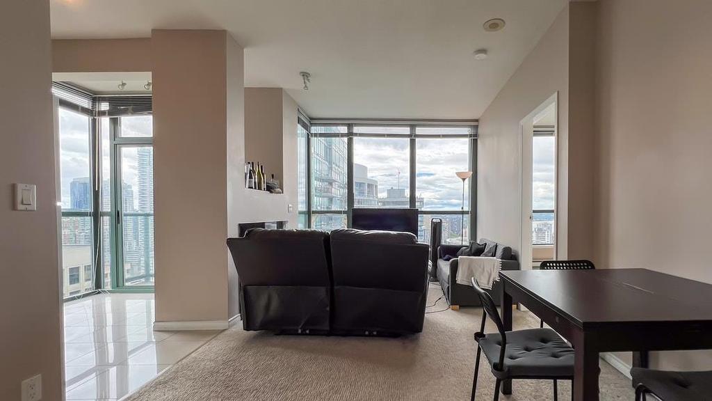 3102-1239 Georgia Street W, Vancouver, BC