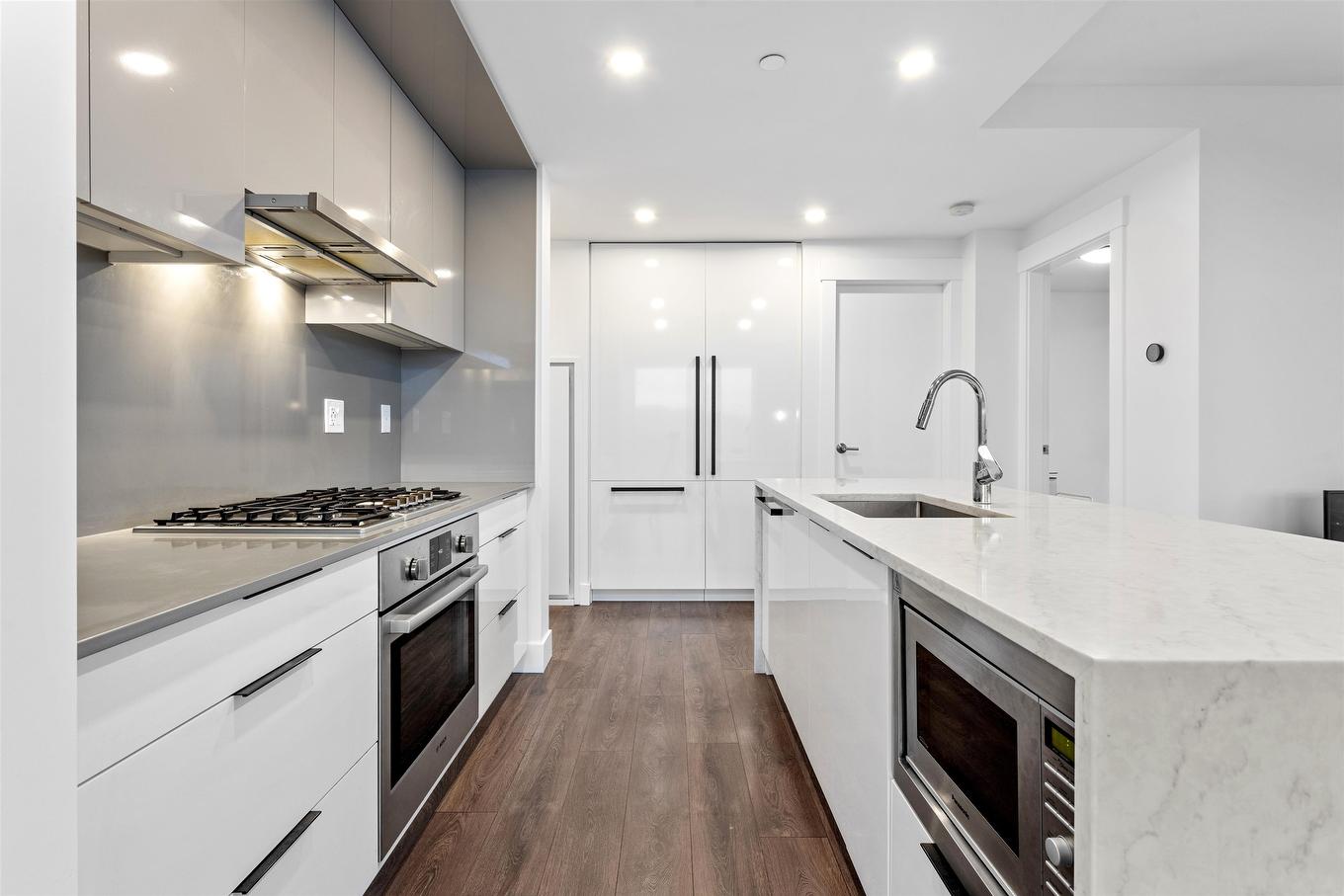 3608-4711 Hazel Street, Burnaby, BC