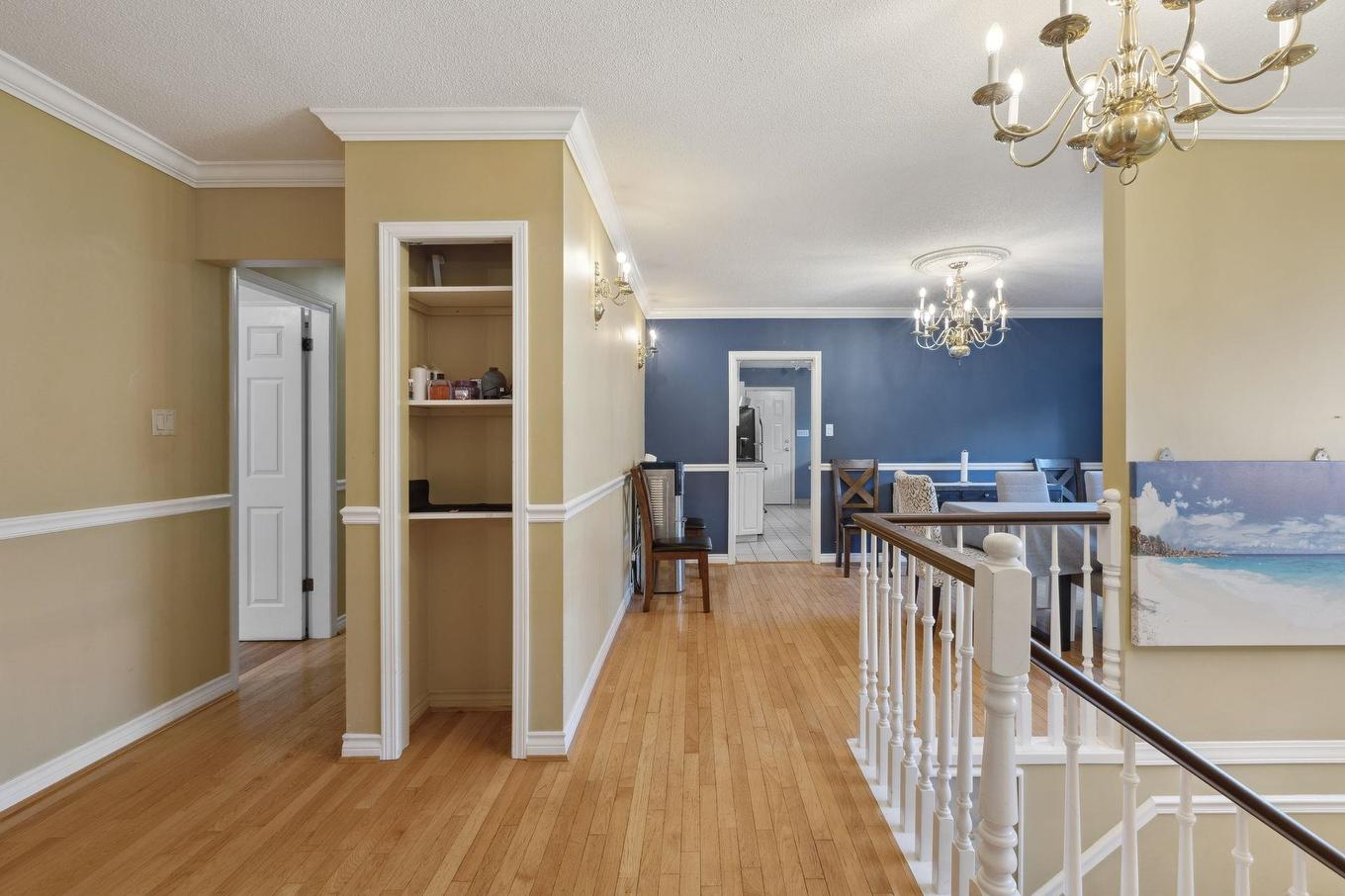 1645 Taylor Way, West Vancouver, BC