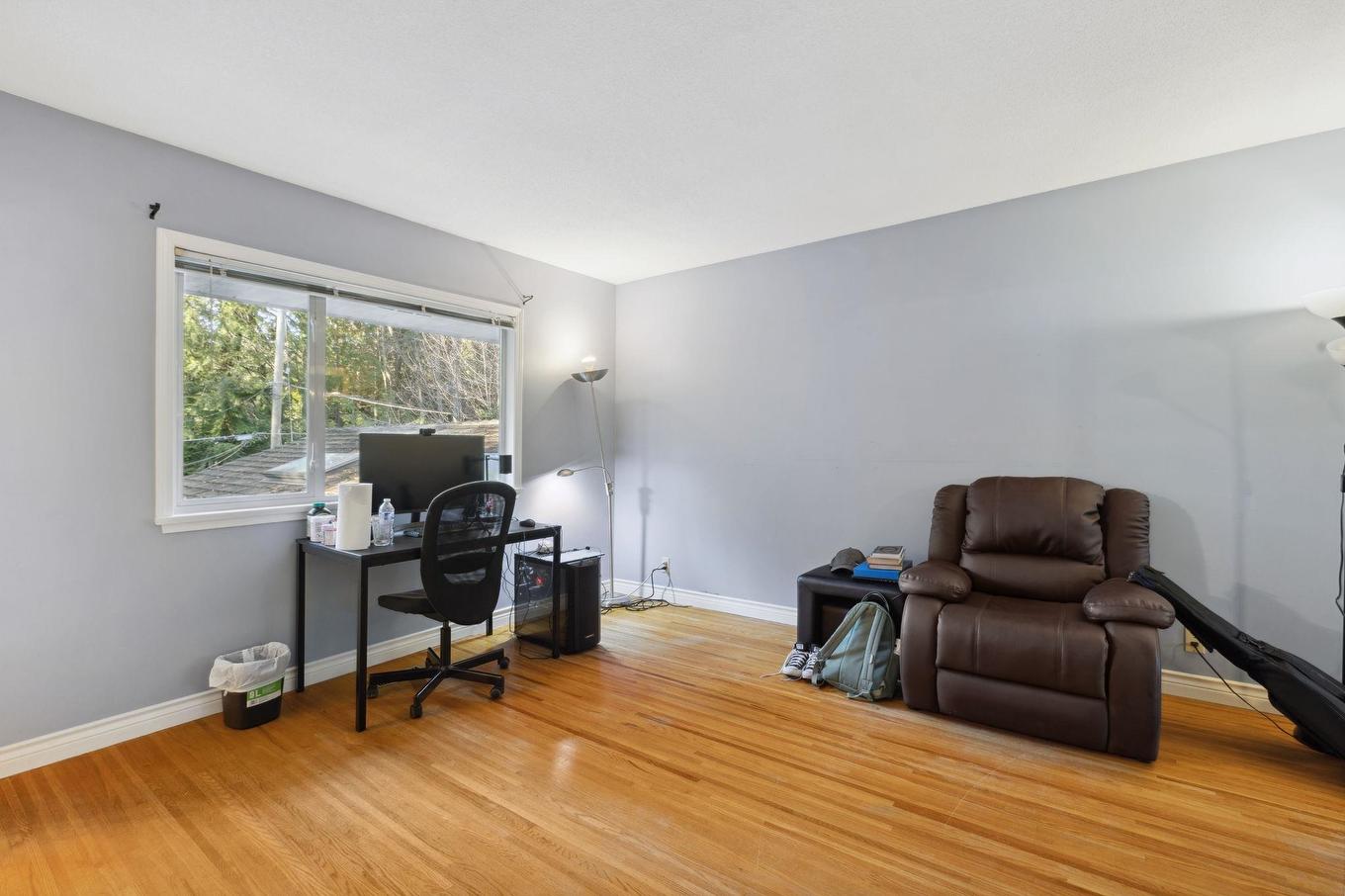 1645 Taylor Way, West Vancouver, BC