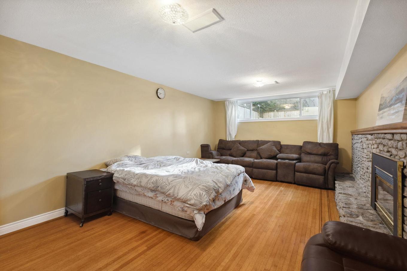 1645 Taylor Way, West Vancouver, BC