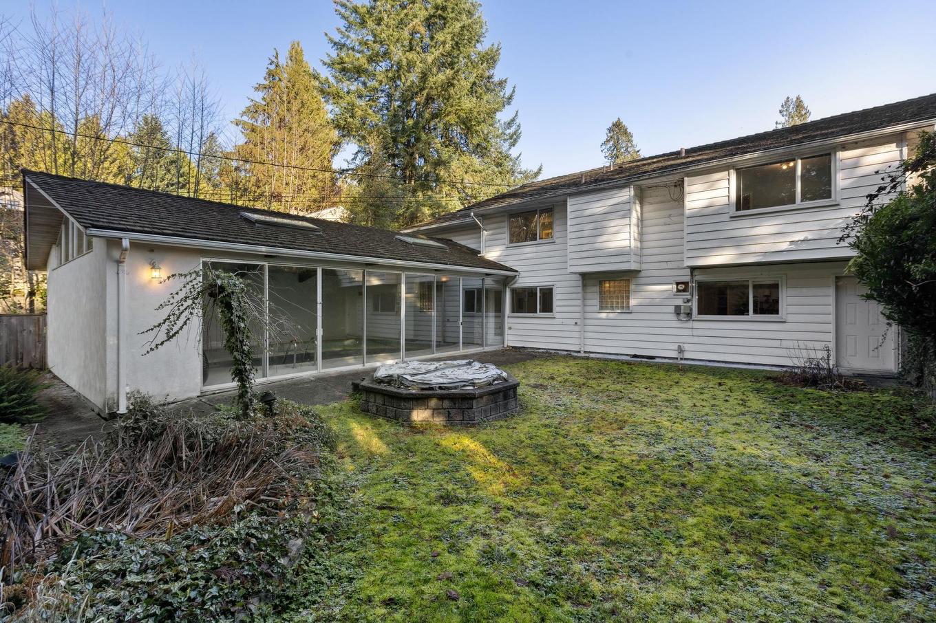 1645 Taylor Way, West Vancouver, BC