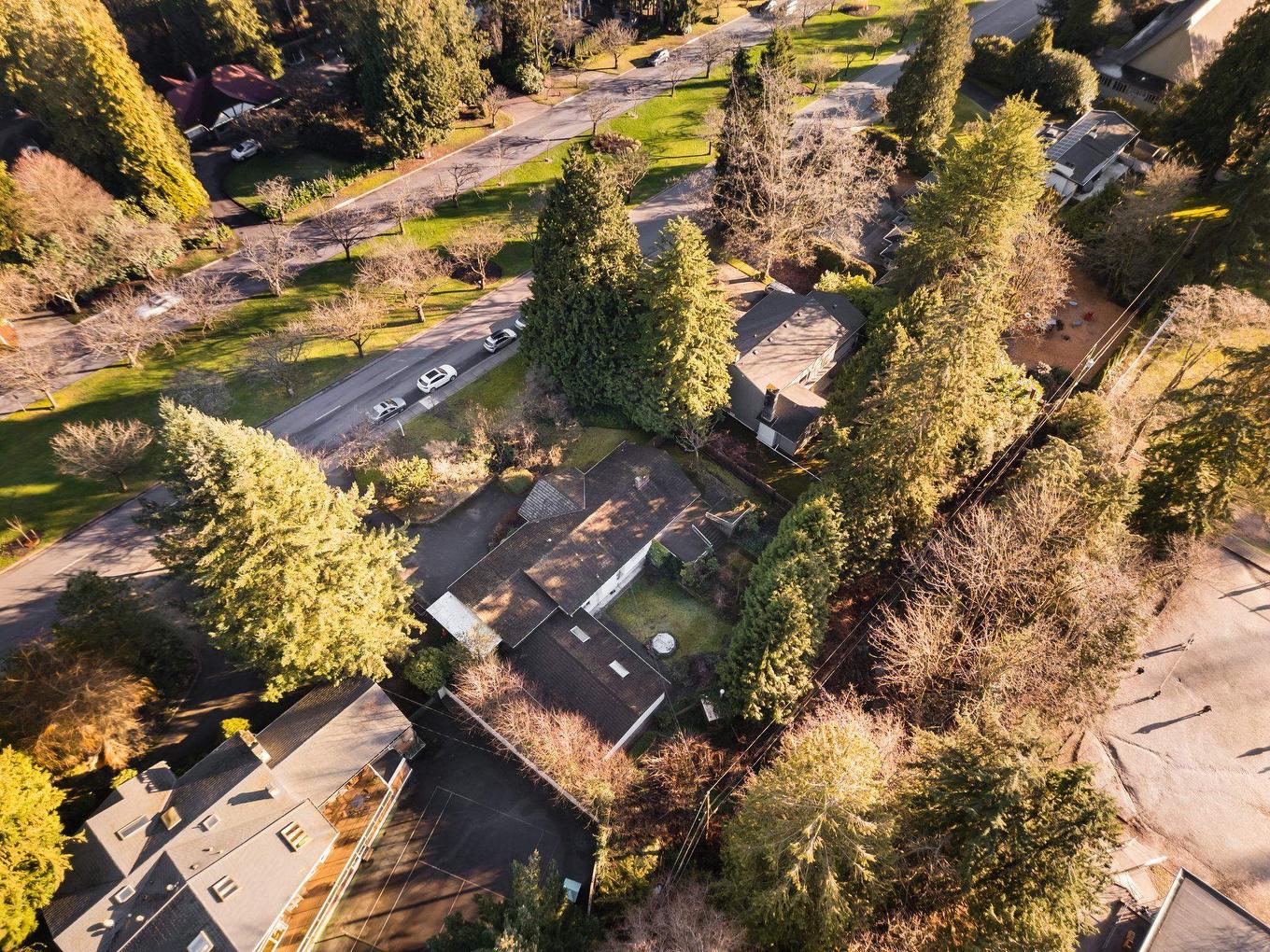 1645 Taylor Way, West Vancouver, BC