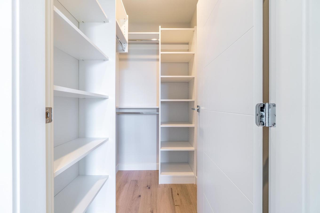 208-528 King Edward Avenue W, Vancouver, BC