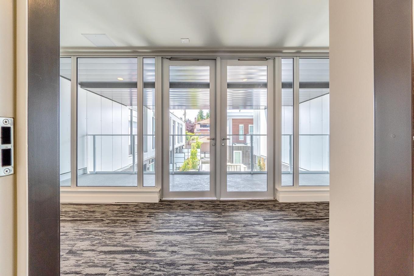 208-528 King Edward Avenue W, Vancouver, BC