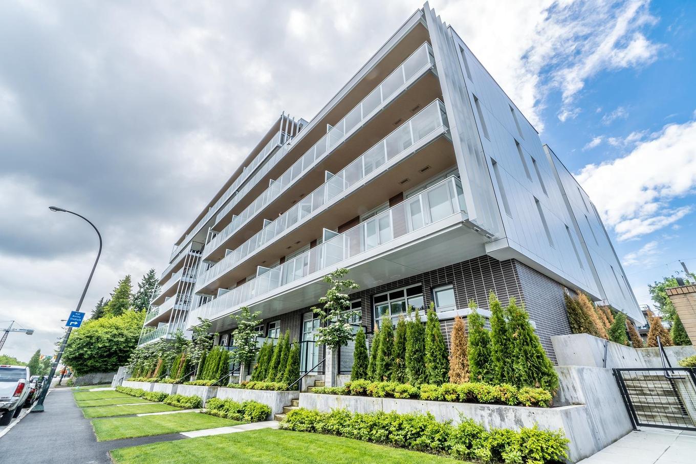 208-528 King Edward Avenue W, Vancouver, BC