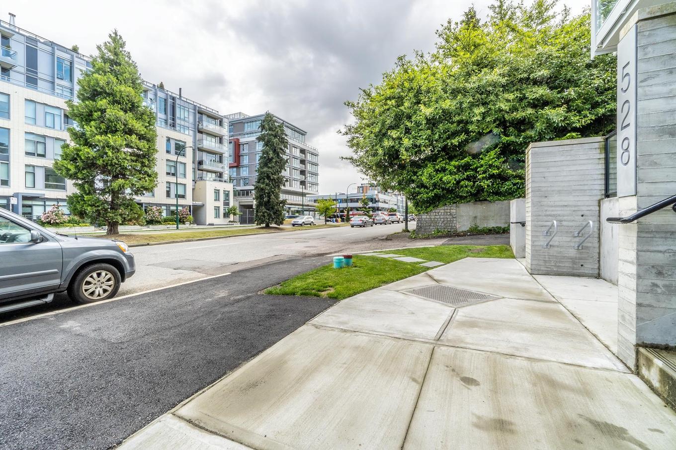 208-528 King Edward Avenue W, Vancouver, BC
