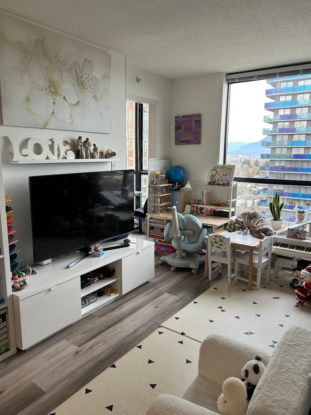 1507-3438 Vanness Avenue, Vancouver, BC