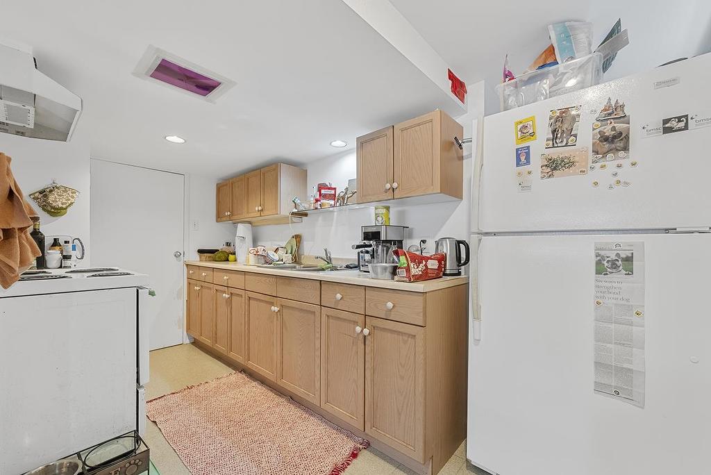 3229 24Th Avenue W, Vancouver, BC