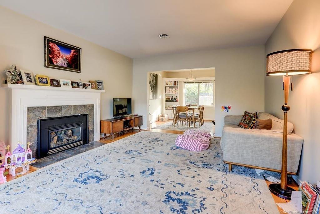 2016 48Th Avenue W, Vancouver, BC