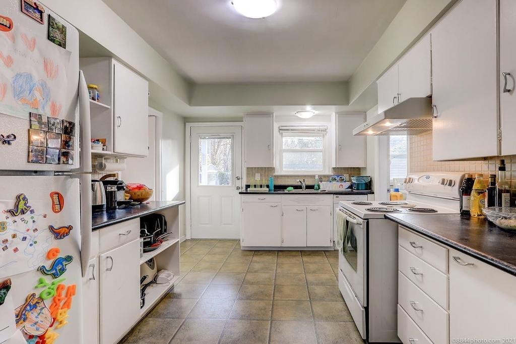 2016 48Th Avenue W, Vancouver, BC