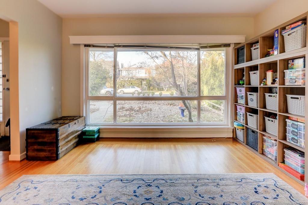 2016 48Th Avenue W, Vancouver, BC