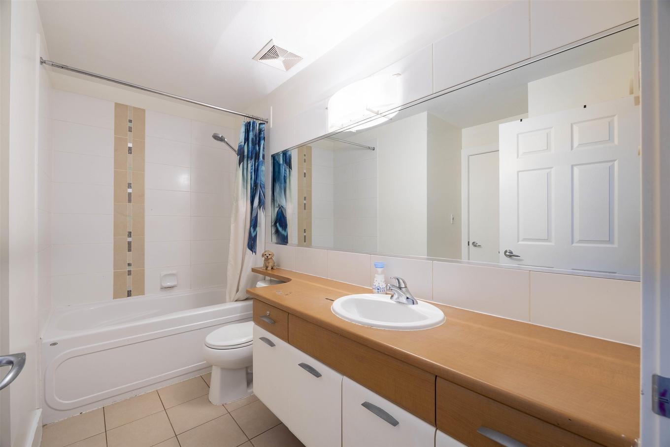 107-6033 Katsura Street, Richmond, BC