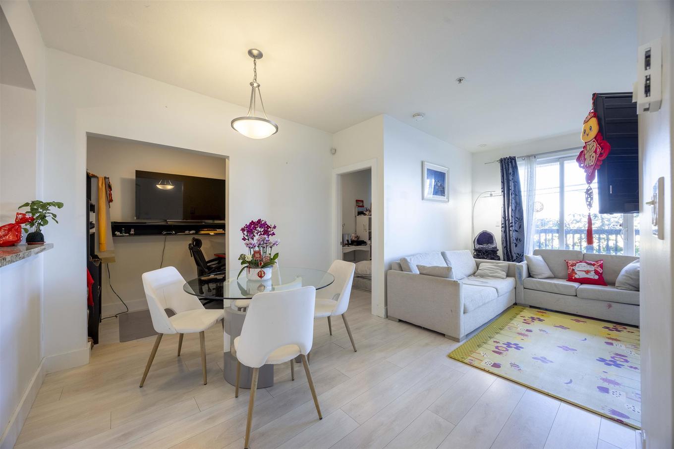 107-6033 Katsura Street, Richmond, BC