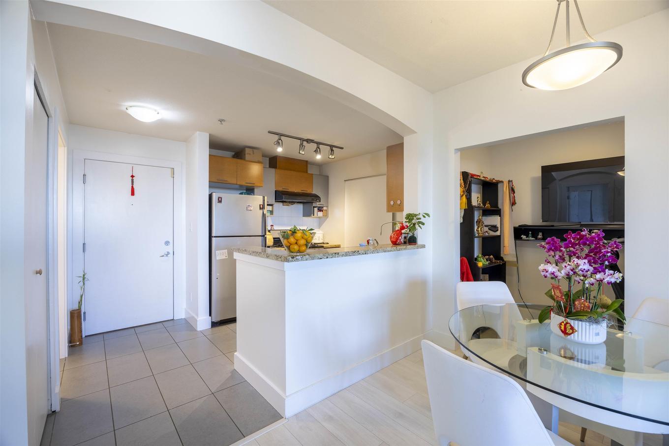 107-6033 Katsura Street, Richmond, BC