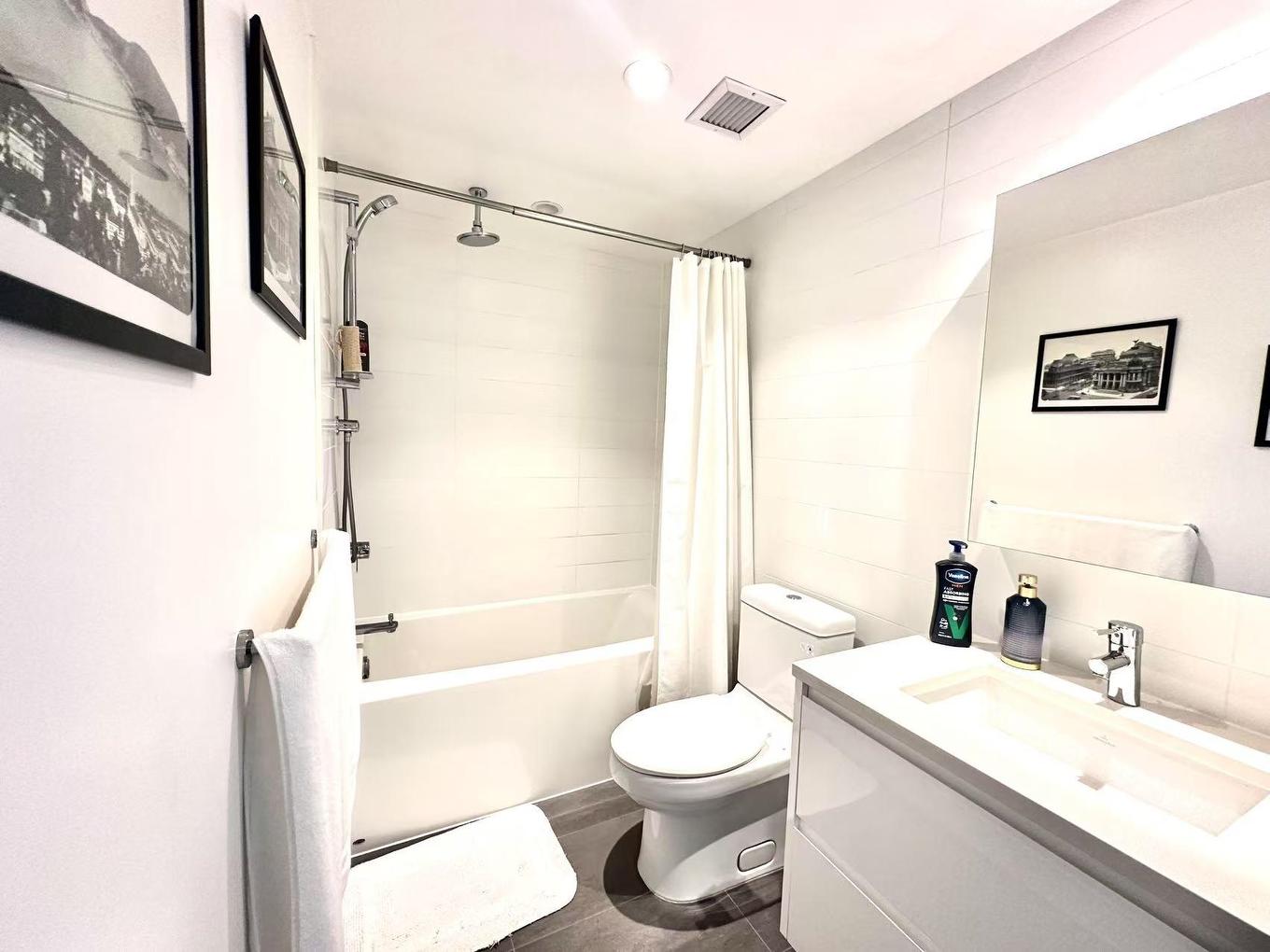 416-8181 Chester Street, Vancouver, BC