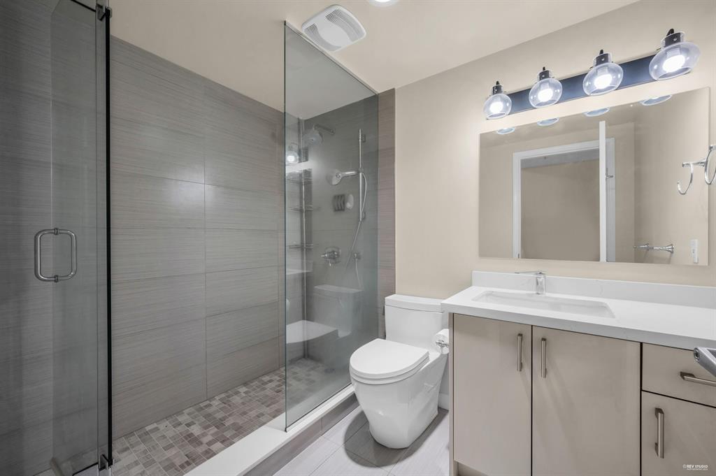 1507-8248 Lansdowne Road, Richmond, BC