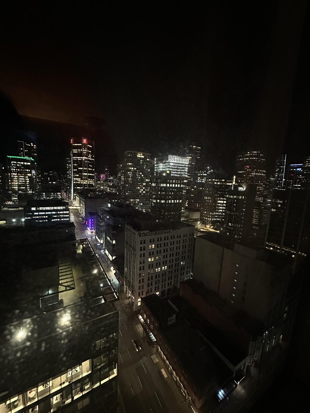 2501-438 Seymour Street, Vancouver, BC