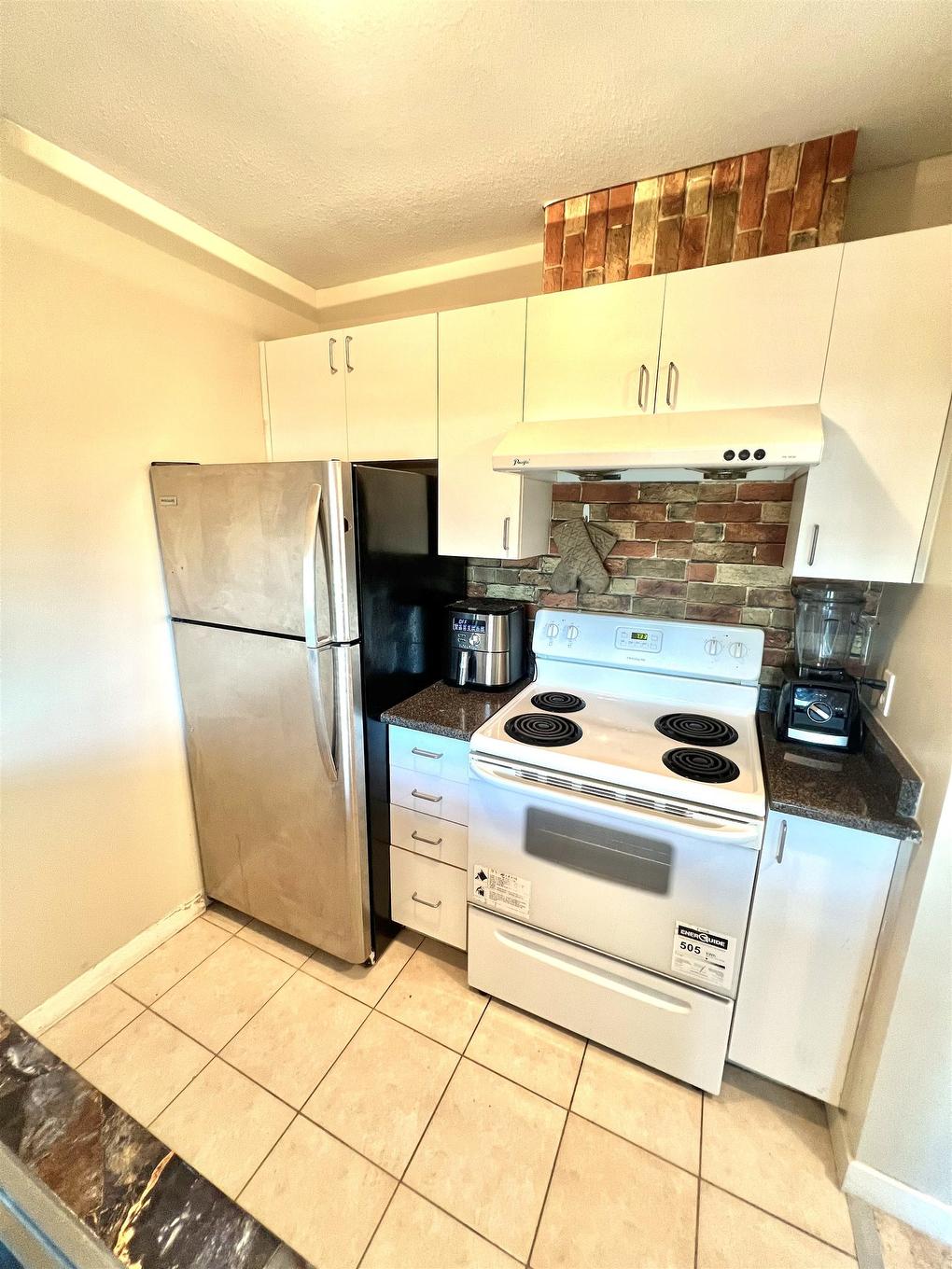 2501-438 Seymour Street, Vancouver, BC