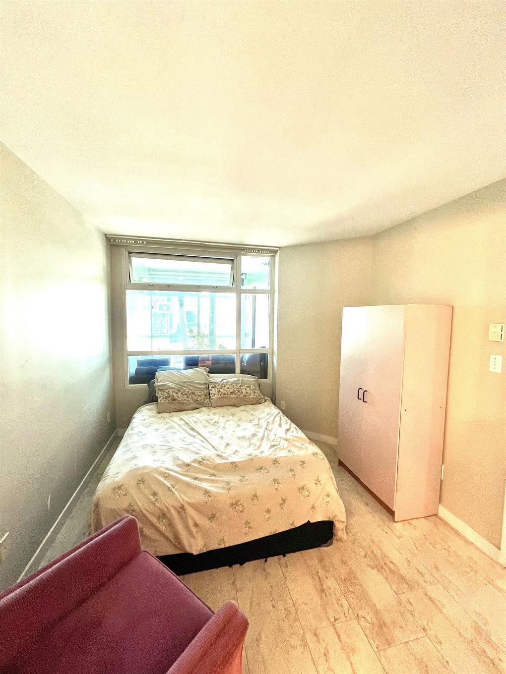 2501-438 Seymour Street, Vancouver, BC