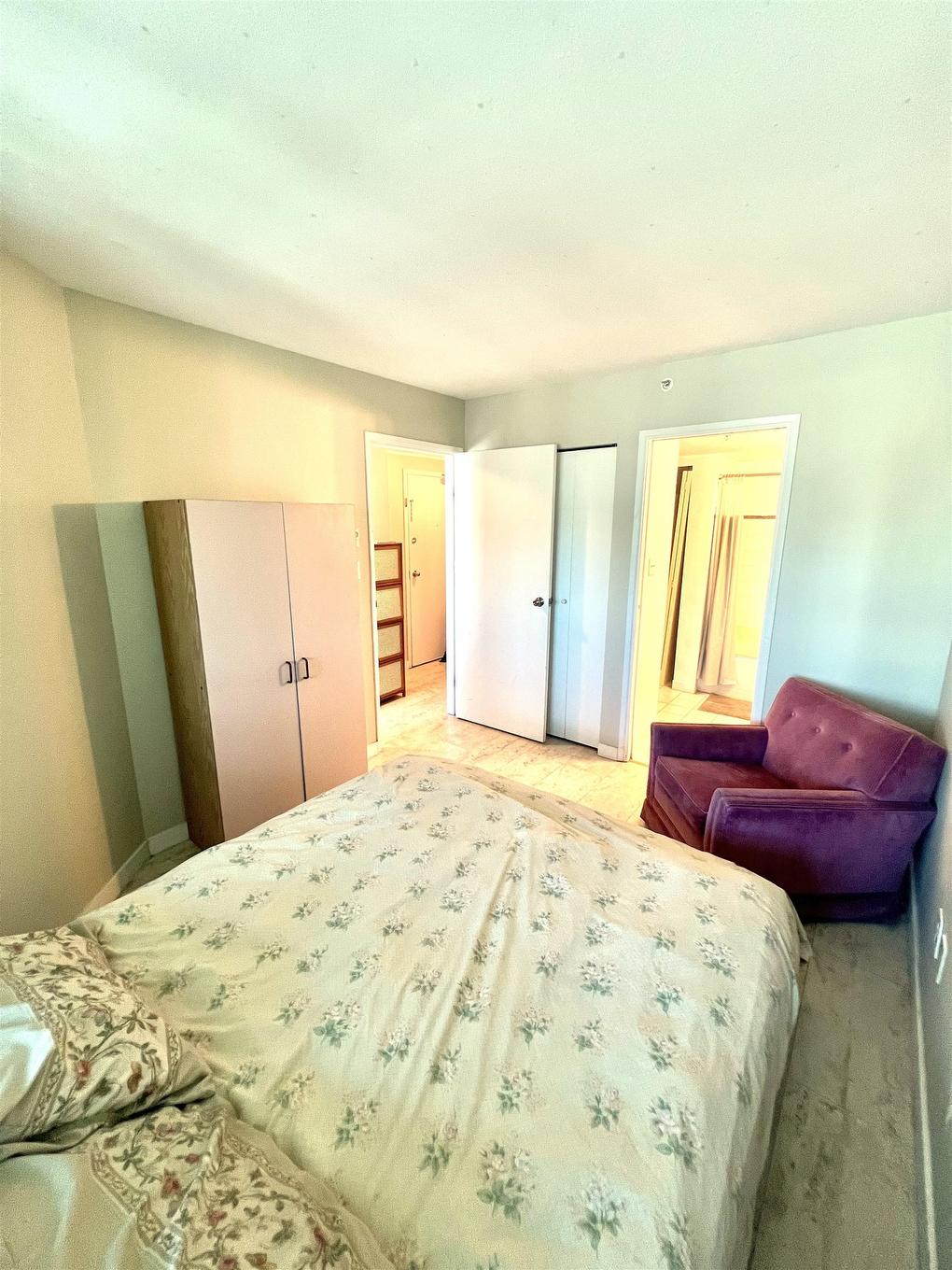 2501-438 Seymour Street, Vancouver, BC