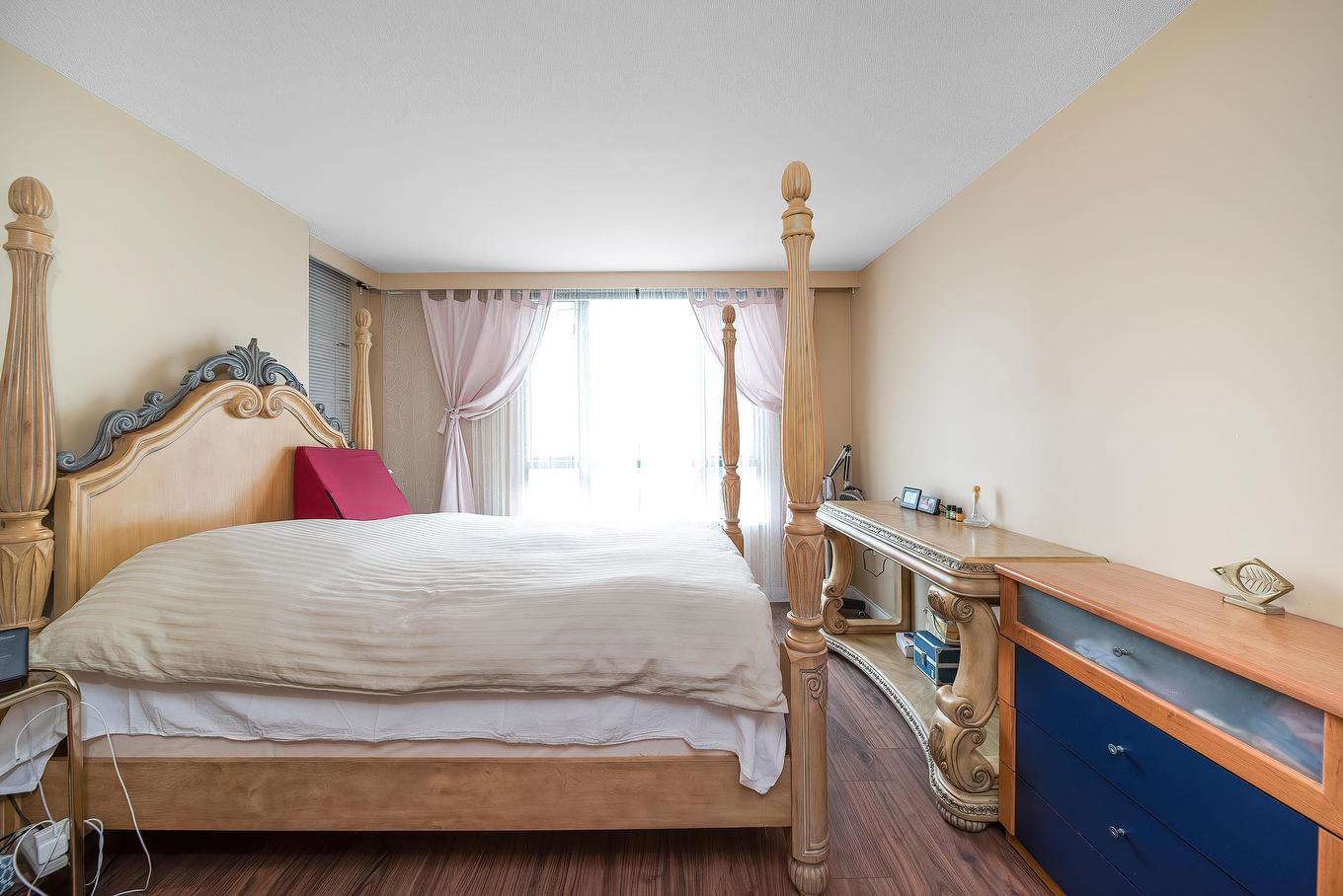 503-7380 Elmbridge Way, Richmond, BC