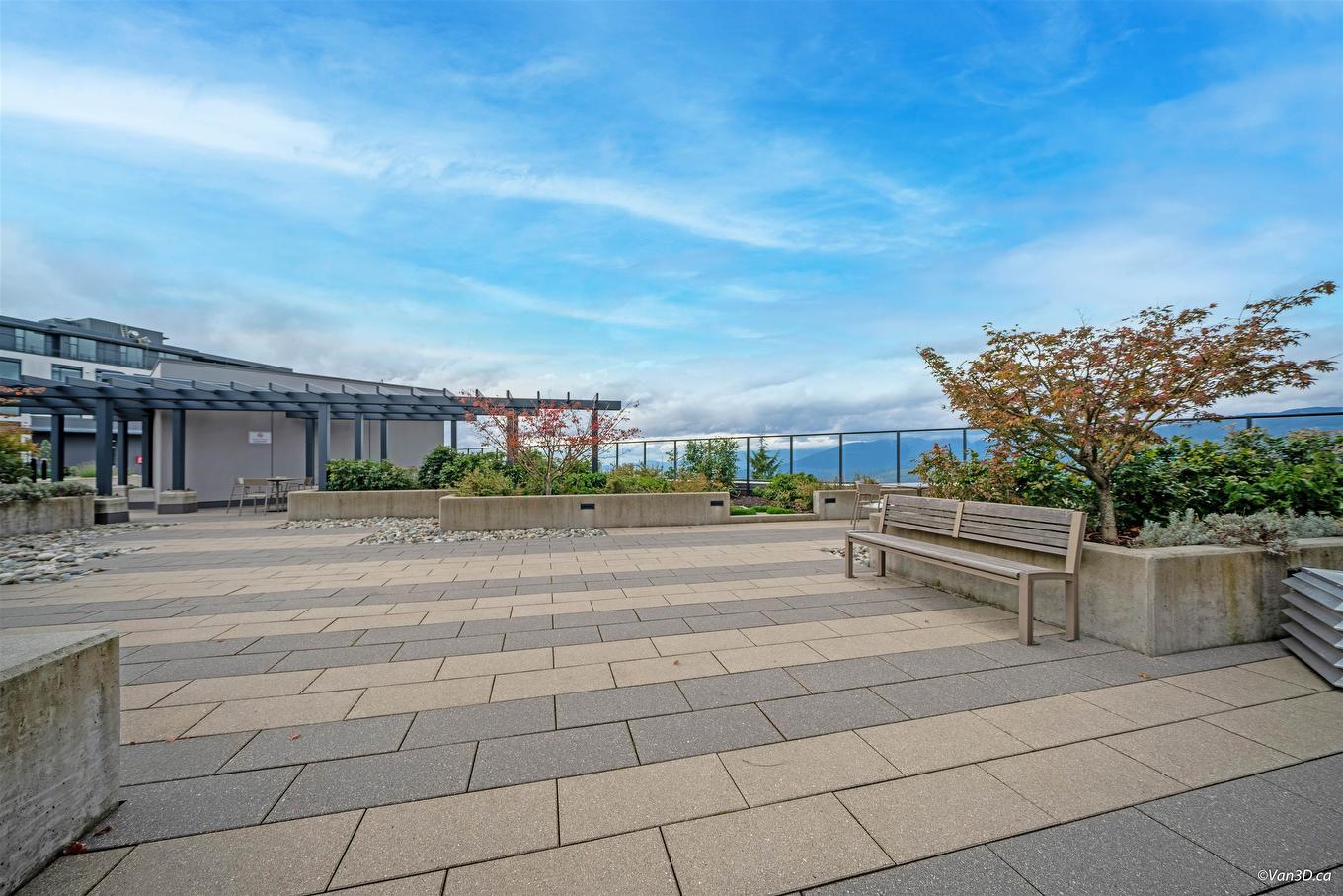 313-8850 University Crescent, Burnaby, BC