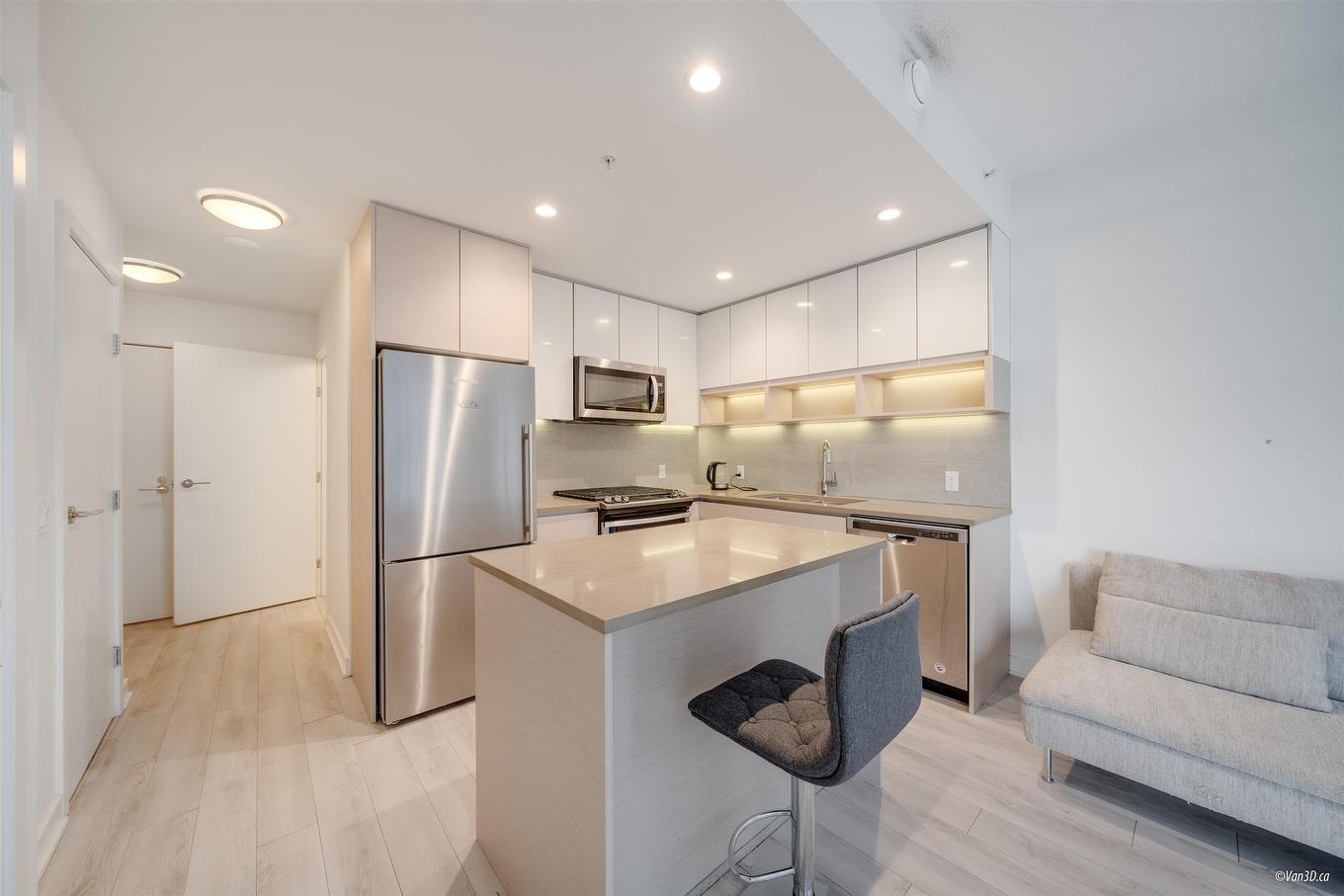 313-8850 University Crescent, Burnaby, BC