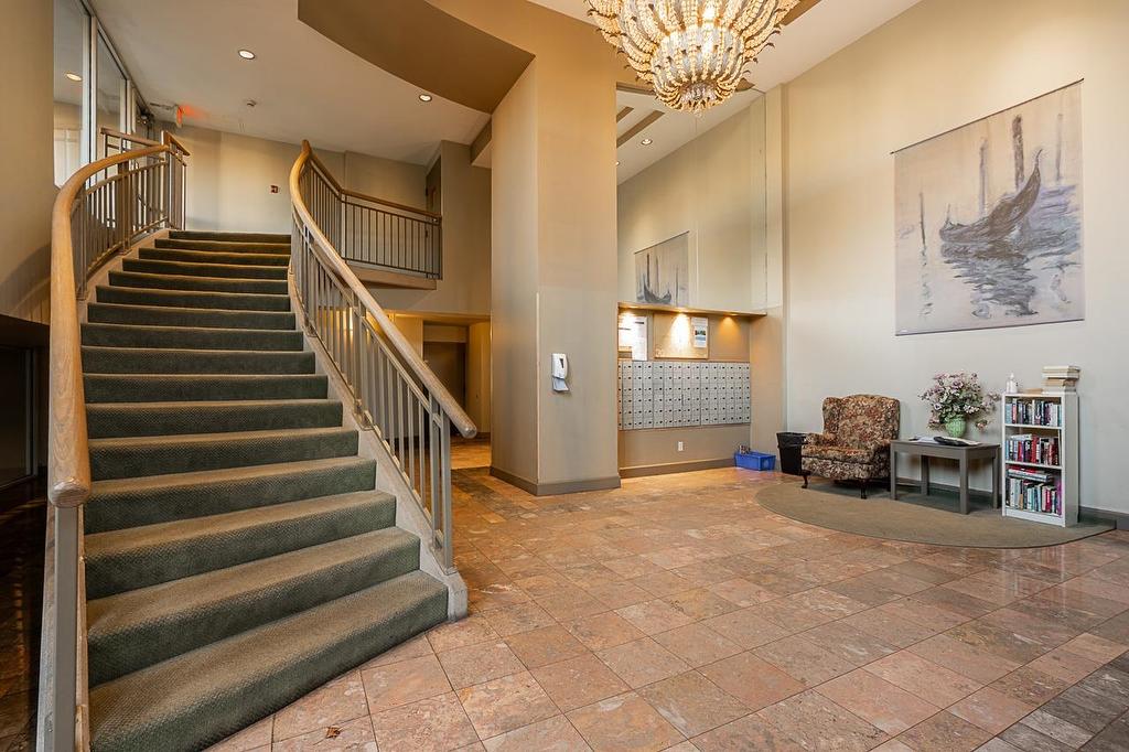 802-2668 Ash Street, Vancouver, BC