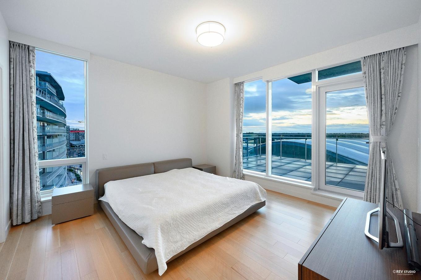 1003-6611 Pearson Way, Richmond, BC