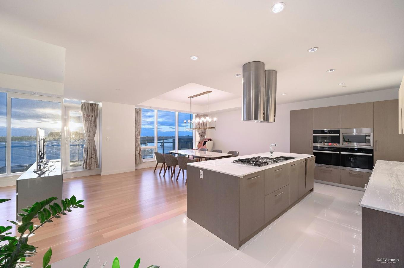 1003-6611 Pearson Way, Richmond, BC